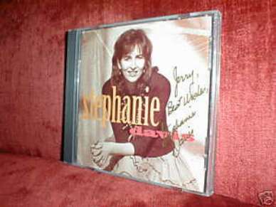 RARE STEPHANIE DAVIS CD S/T SIGNED OOP '93 GARTH BROOKS